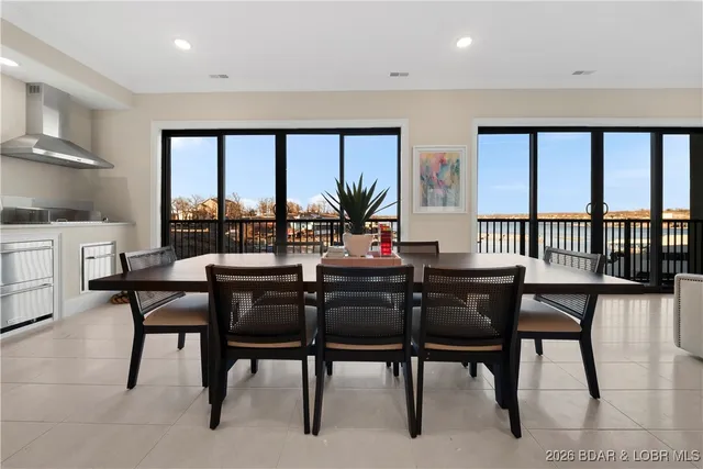 $1,220,000 | 1184 Jeffries Road, Unit 310, Osage Beach, MO 65065