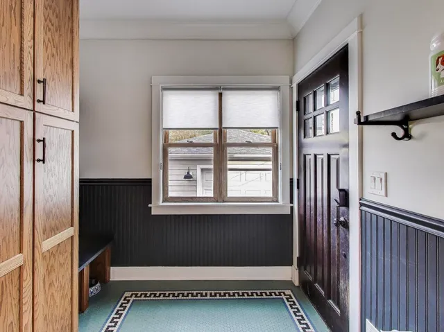 $1,050,000 | 828 Wesley Avenue, Oak Park, IL 60304