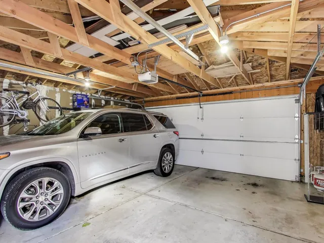 $1,050,000 | 828 Wesley Avenue, Oak Park, IL 60304