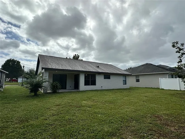 $1,900 | 2763 Athens Drive, Leesburg, FL 34748