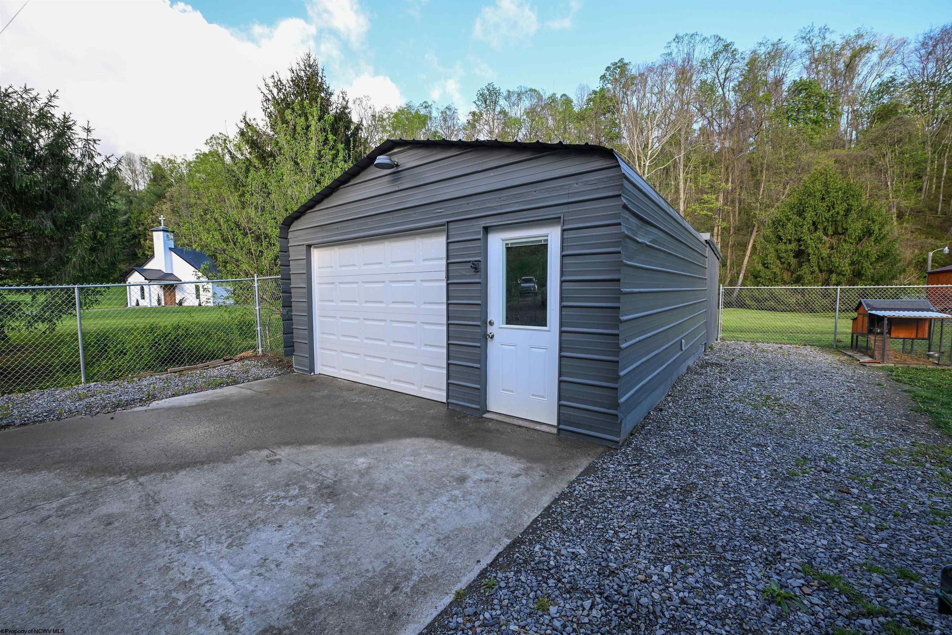 550 Saltwell Road Shinnston, WV 26431 - Photo 16 of 24 Gallery Image 16
