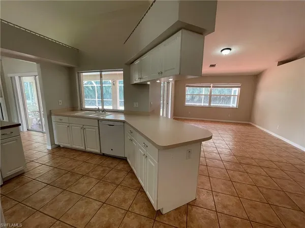 $2,900 | 6792 Weatherby Court, Naples, FL 34104