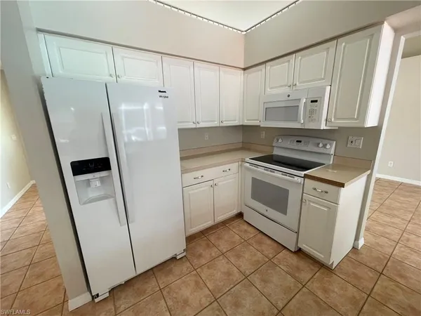 $2,900 | 6792 Weatherby Court, Naples, FL 34104