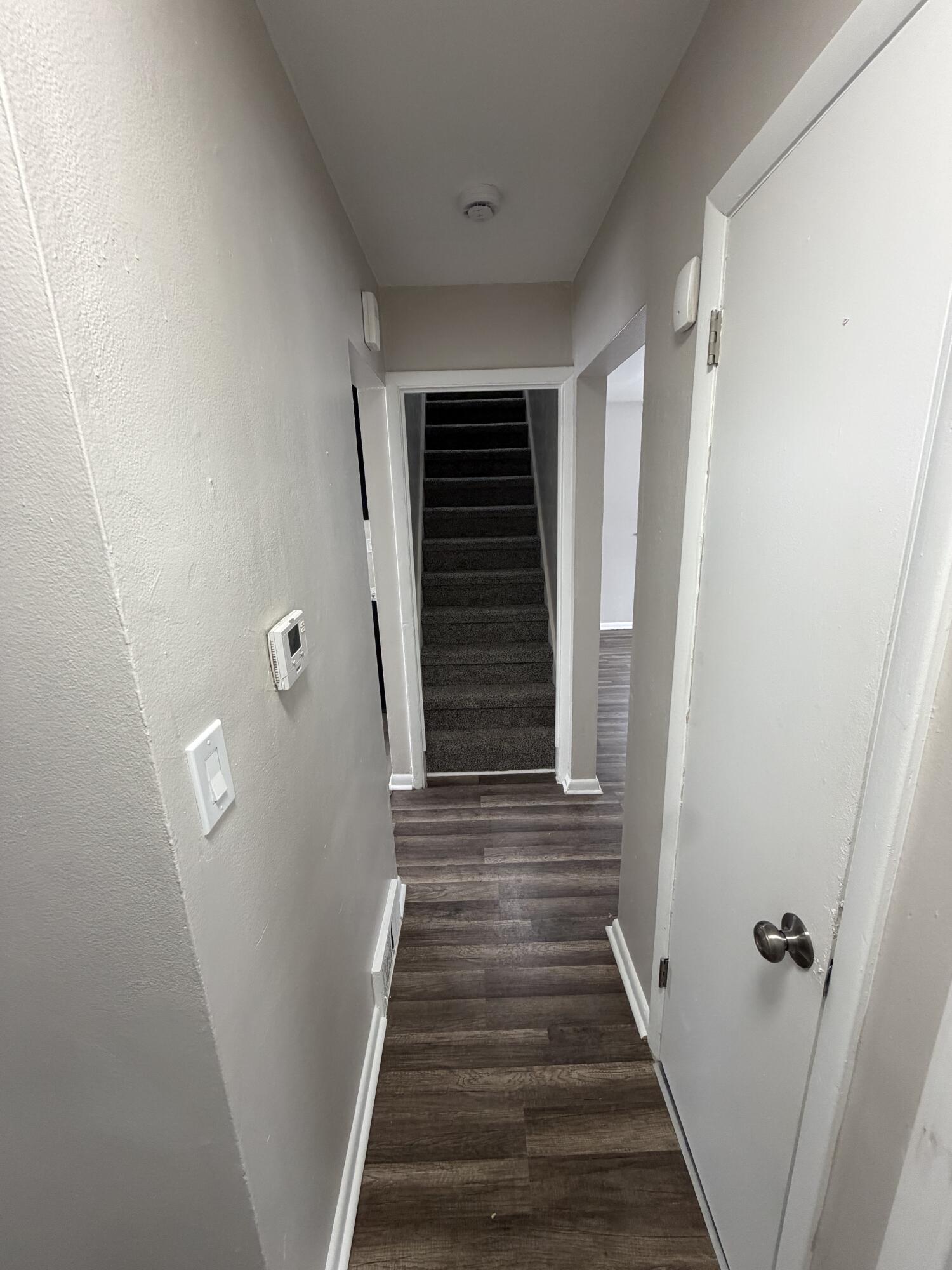 4340 West Eggert Pl. Milwaukee, WI 53218 - Photo 9 of 10 IMG_0176 (1)