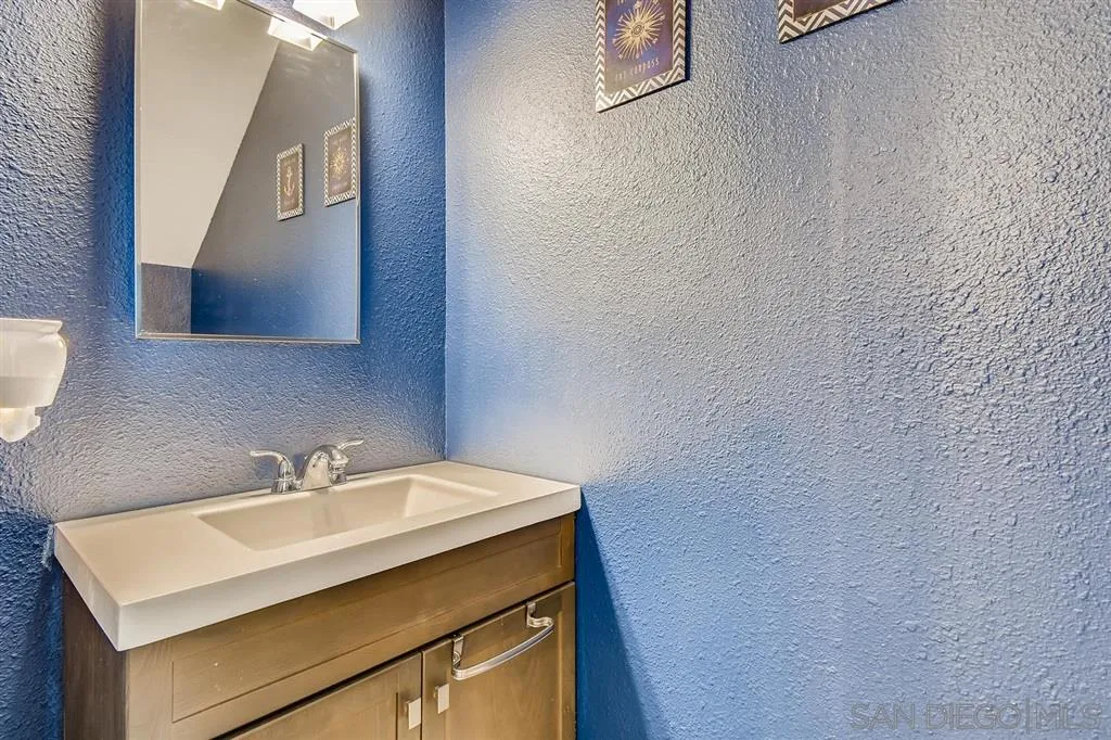 8322 Panorama Ridge Court Spring Valley, CA 91977 - Photo 15 of 24 Gallery Image 15