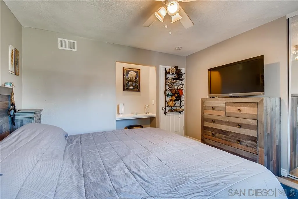 8322 Panorama Ridge Court Spring Valley, CA 91977 - Photo 18 of 24 Gallery Image 18