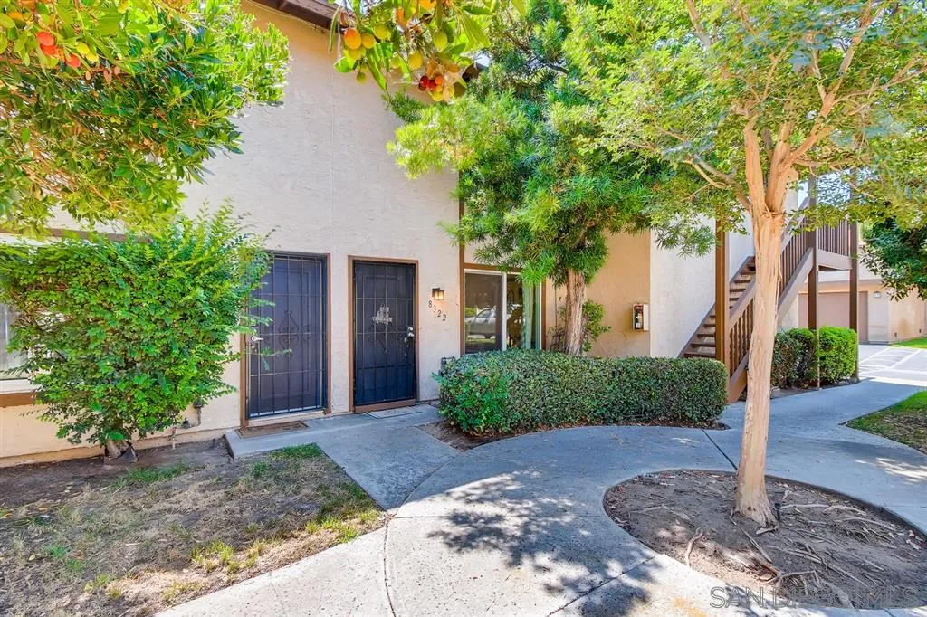 8322 Panorama Ridge Court Spring Valley, CA 91977 - Photo 4 of 24 Gallery Image 4