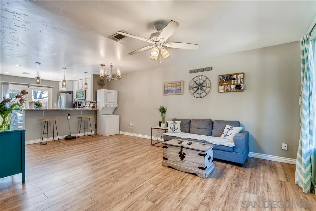 8322 Panorama Ridge Court Spring Valley, CA 91977 - Photo 7 of 24 Gallery Image 7