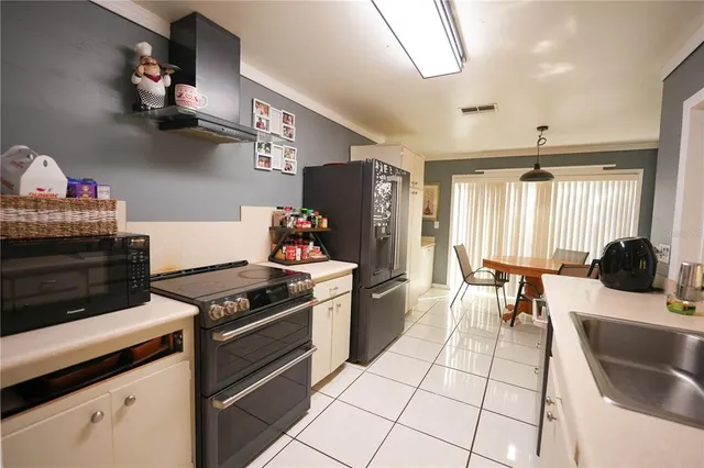 $540,000 | 13572 Avista Drive, Tampa, FL 33624