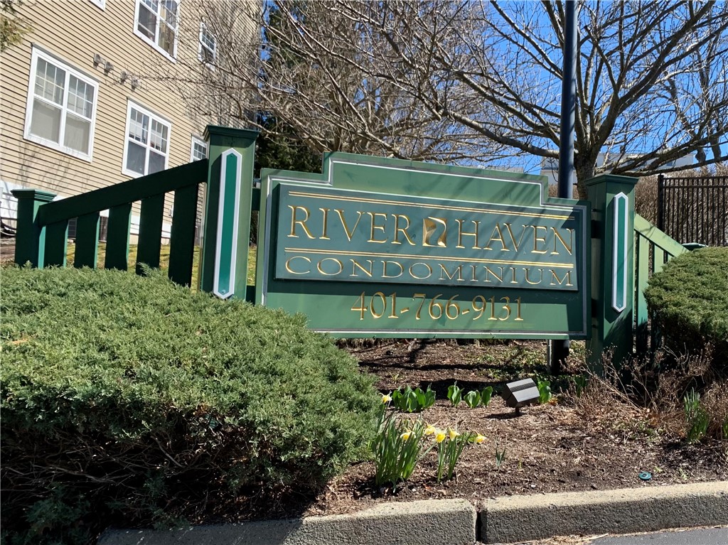 94 Mill Street, Unit 301 Woonsocket, RI 02895 - Photo 16 of 40