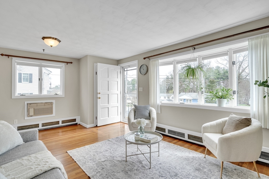 19 Tremlett Road Billerica, MA 01821 - Photo 3 of 35 Gallery Image 3