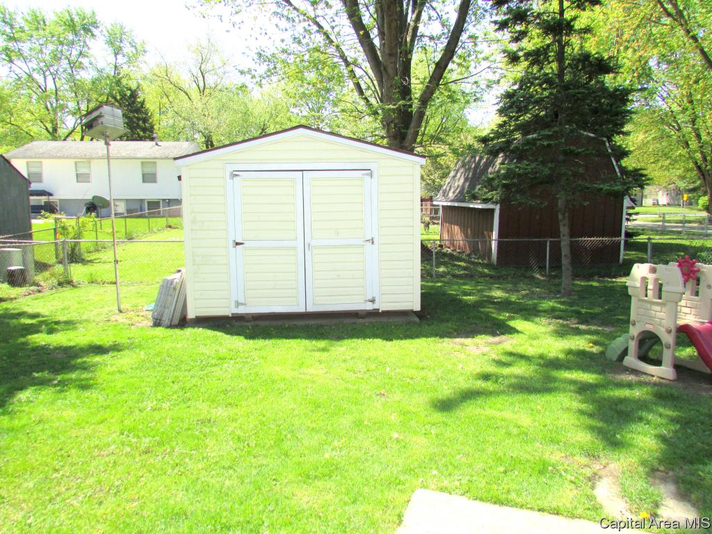 2050 Sudbury Street Springfield, IL 62702 - Photo 19 of 19