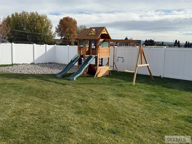 $470,000 | 3179 Stella Drive, Idaho Falls, ID 83402