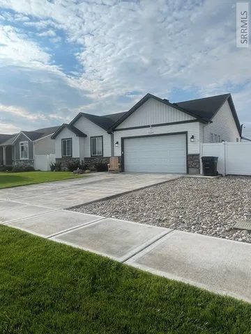 $470,000 | 3179 Stella Drive, Idaho Falls, ID 83402