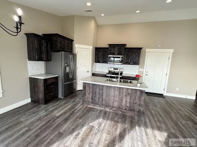 $470,000 | 3179 Stella Drive, Idaho Falls, ID 83402