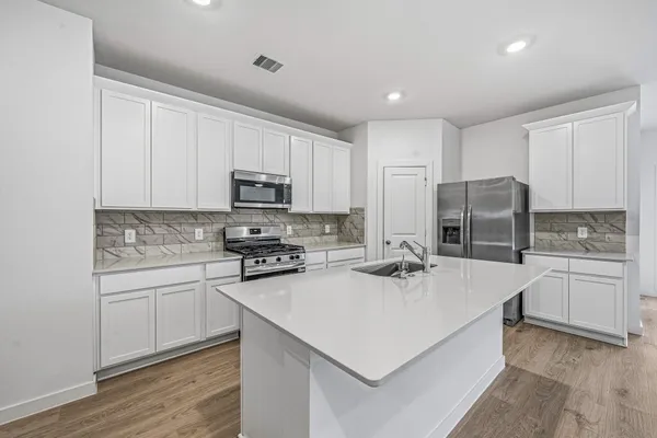 $2,550 | 3919 Langridge Drive, Fulshear, TX 77441