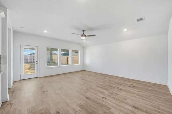 $2,550 | 3919 Langridge Drive, Fulshear, TX 77441