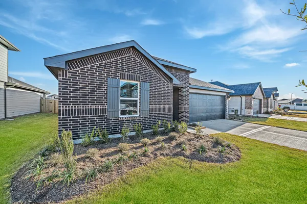 $2,550 | 3919 Langridge Drive, Fulshear, TX 77441