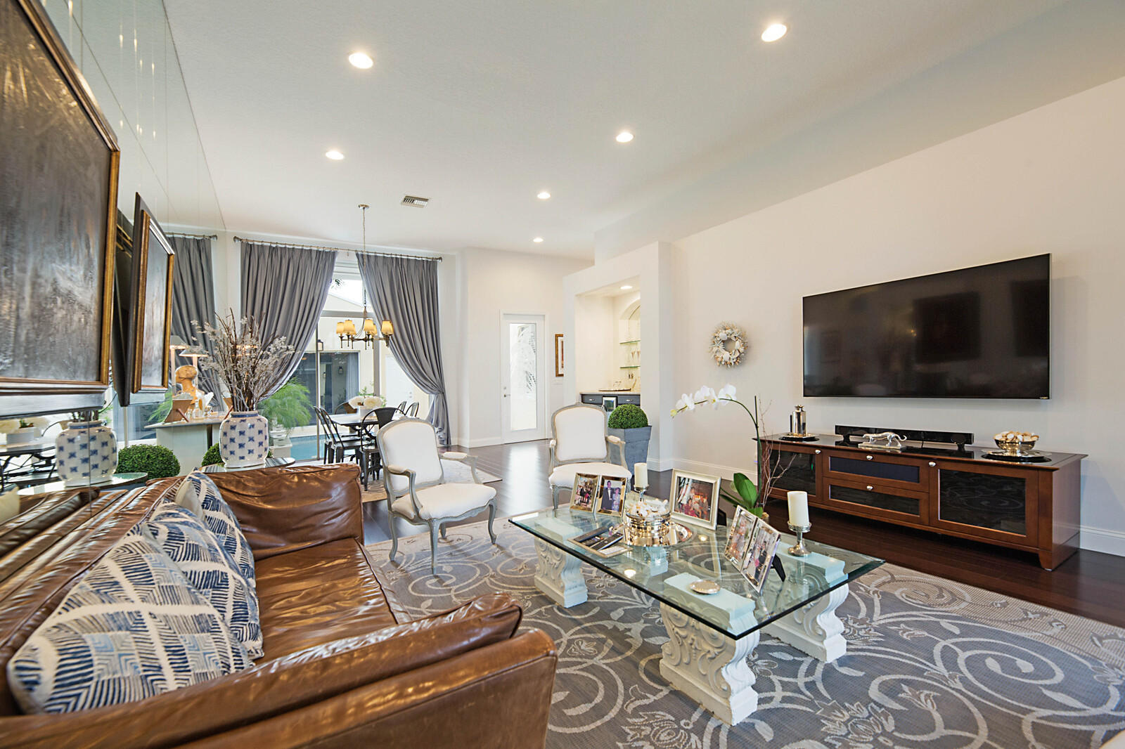 17258 Bermuda Village Drive Boca Raton, FL 33487 - Photo 11 of 45 Living Room