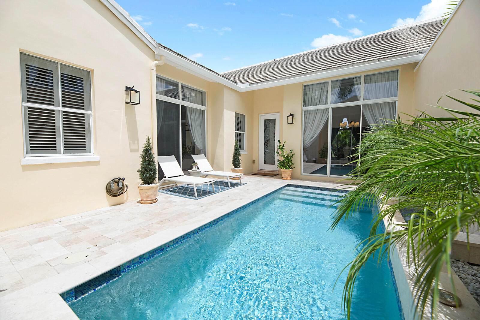 17258 Bermuda Village Drive Boca Raton, FL 33487 - Photo 8 of 45 Courtyard & Pool