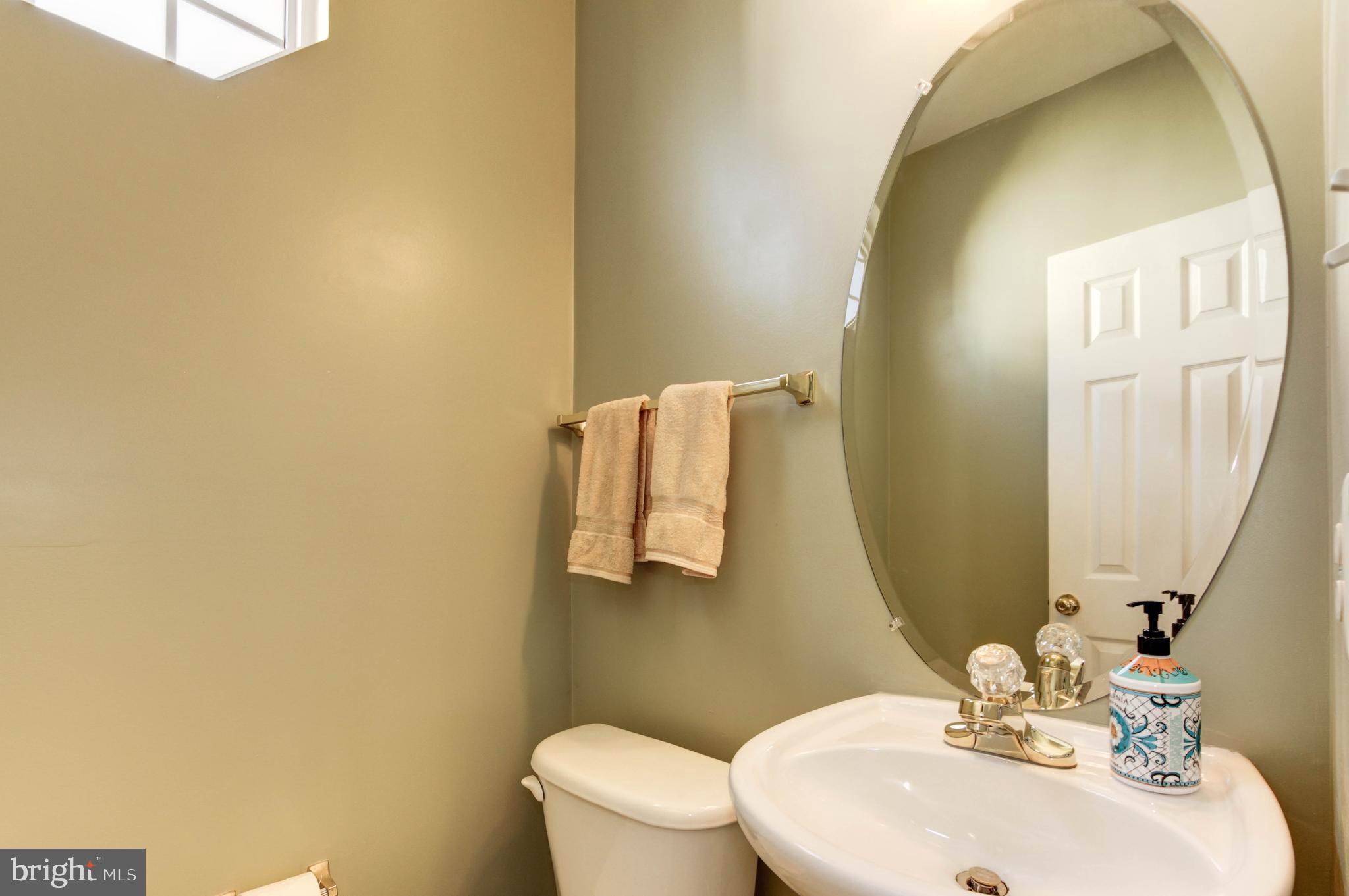14028 Rockingham Road Germantown, MD 20874 - Photo 9 of 18 Gallery Image 9