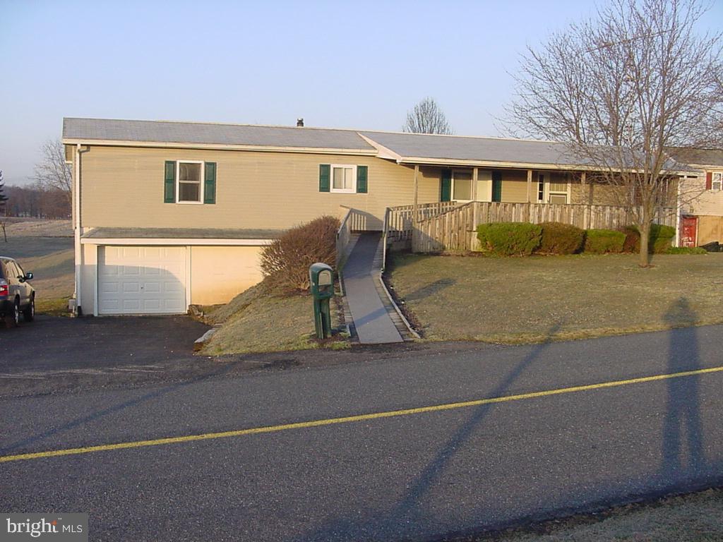 1748 Gish Road Manheim, PA 17545 - Photo 1 of 18 Gallery Image 1