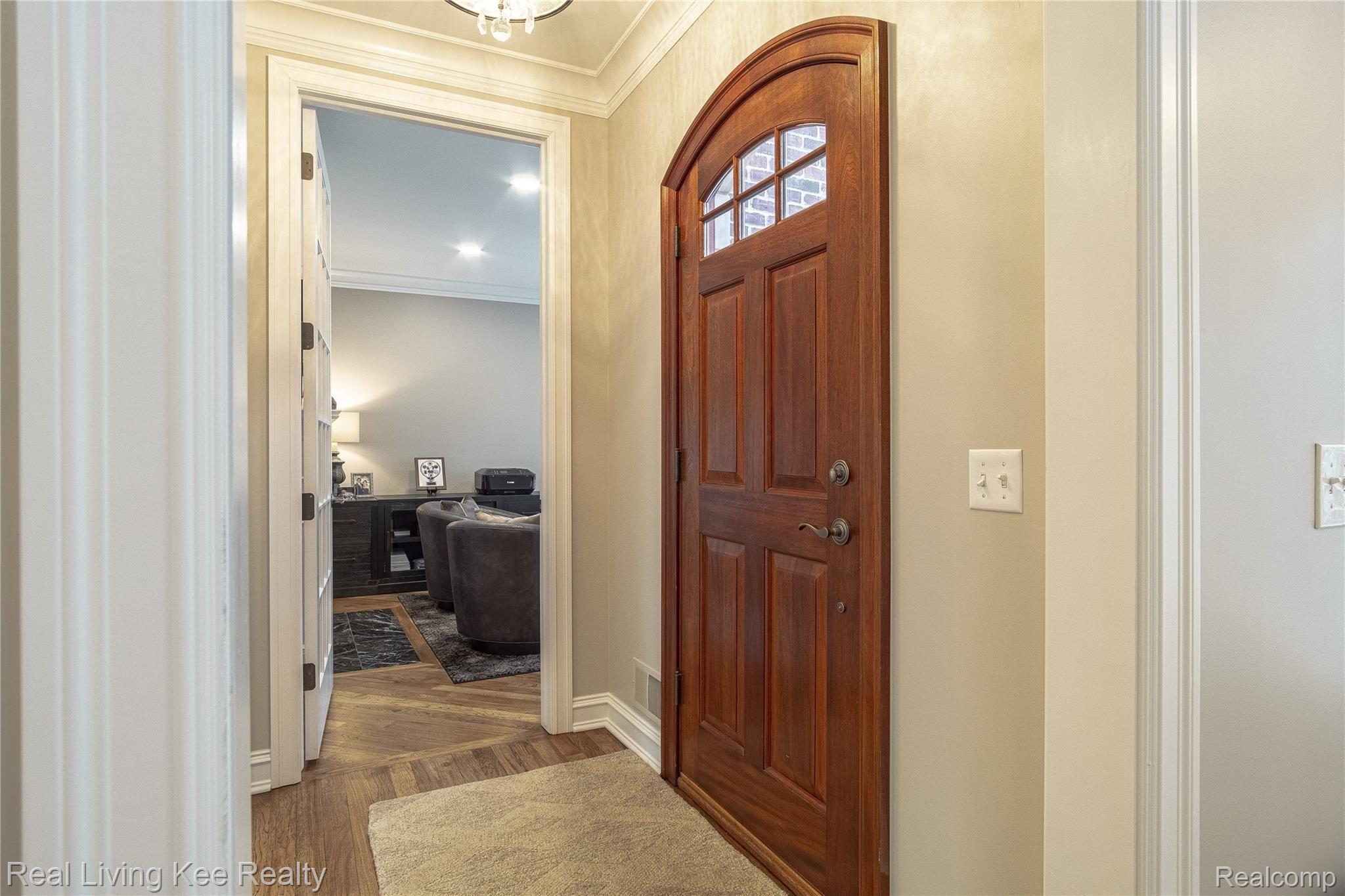 309 Ferndale Avenue Rochester, MI 48307 - Photo 16 of 75 Interiors (3 of 62).jpg