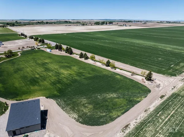 $189,000 | Lot 9 Cedar Lane, American Falls, ID 83211