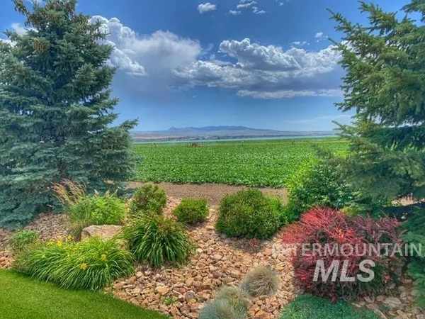 $189,000 | Lot 9 Cedar Lane, American Falls, ID 83211