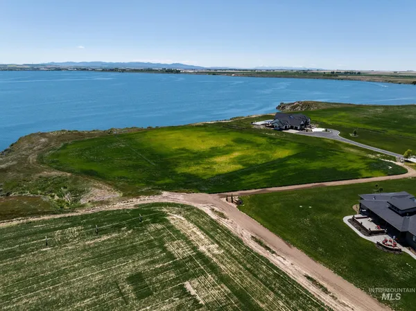 $189,000 | Lot 9 Cedar Lane, American Falls, ID 83211