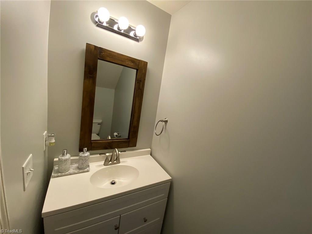 740 Tyro Road Lexington, NC 27295 - Photo 8 of 44