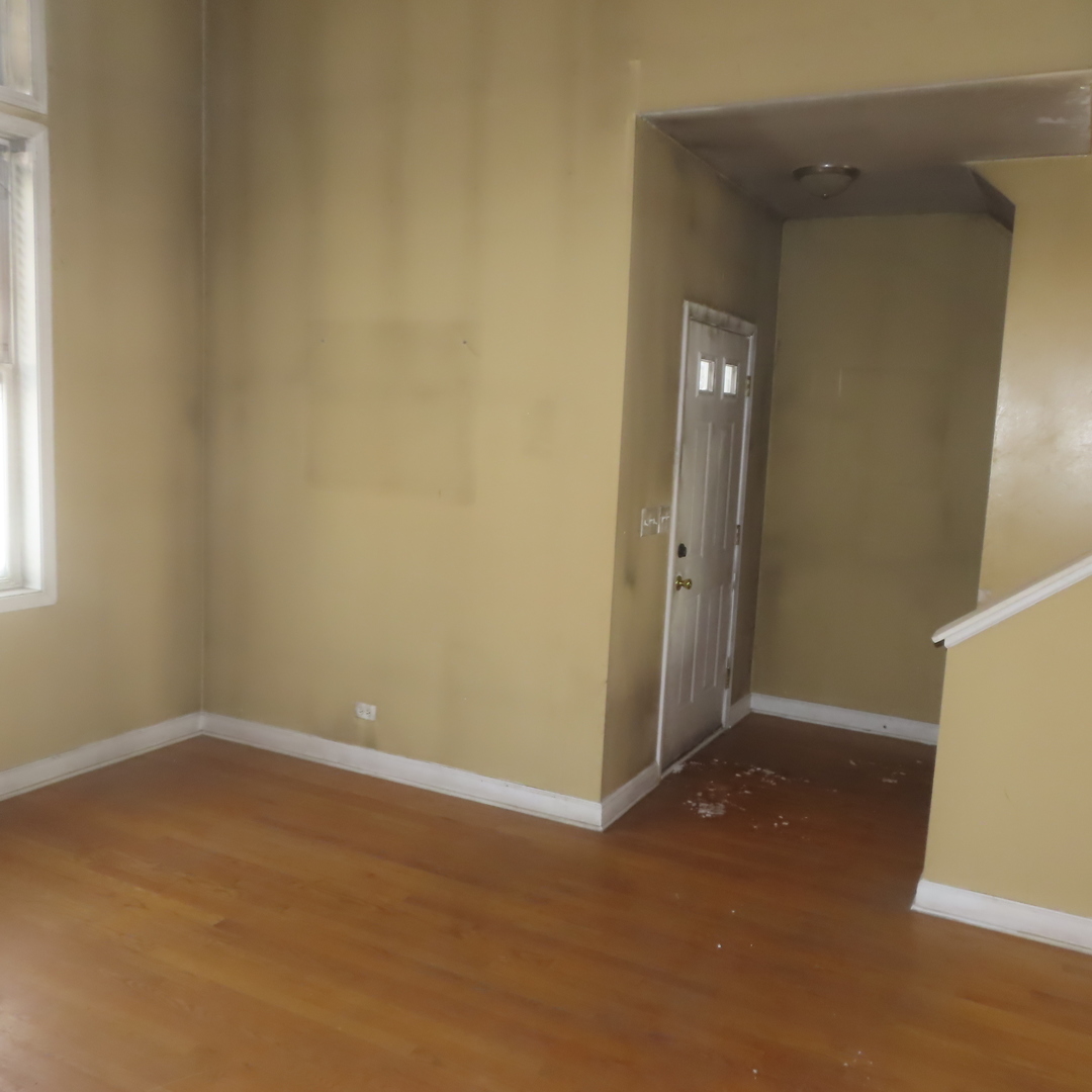 3529 West Polk Street Chicago, IL 60624 - Photo 5 of 35