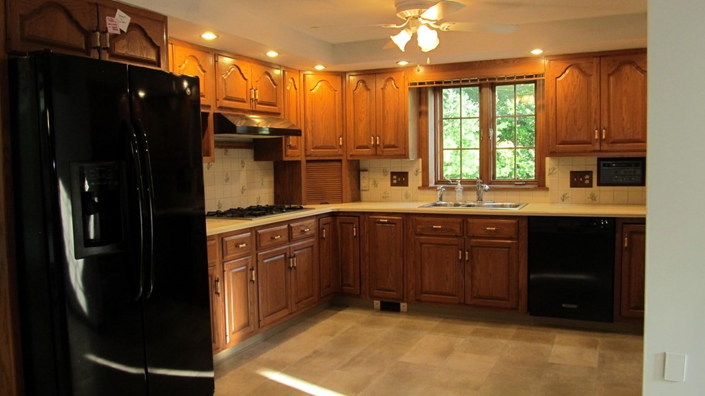 14 Ordway Road Hudson, MA 01749 - Photo 12 of 42 Gallery Image 12