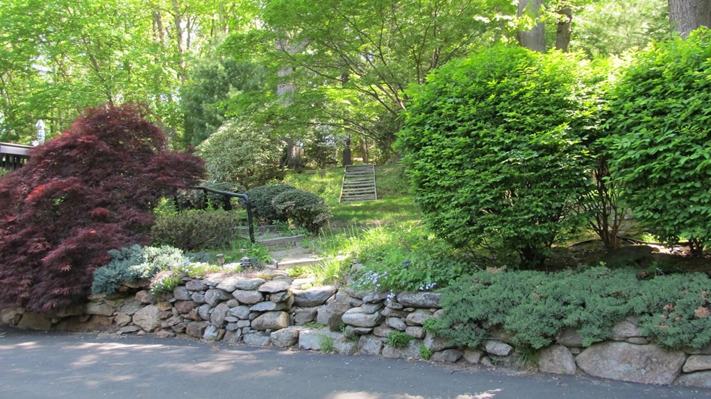 14 Ordway Road Hudson, MA 01749 - Photo 2 of 42 Gallery Image 2
