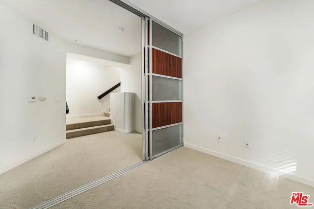a view of a livingroom with entryway