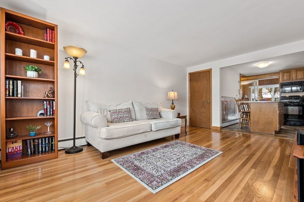 56 Longmeadow Road Beverly, MA 01915 - Photo 3 of 26 Gallery Image 3