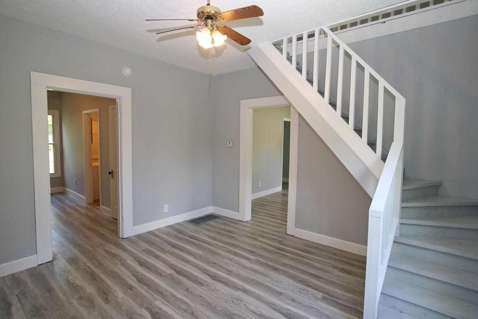 1306 Harrodsburg Road Lawrenceburg, KY 40342 - Photo 35 of 47 bj8z0y7w