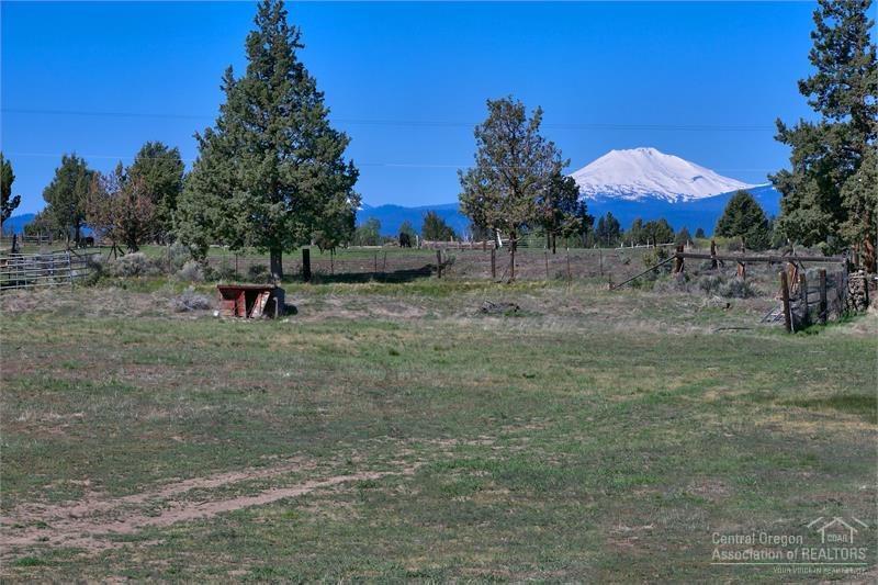 61841 Ward Road Bend, OR 97702 - Photo 3 of 19 Additional Photo