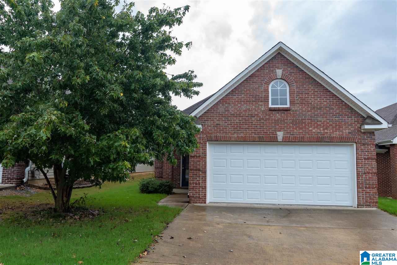 94 High Ridge Trace Pelham, AL 35124 - Photo 3 of 45