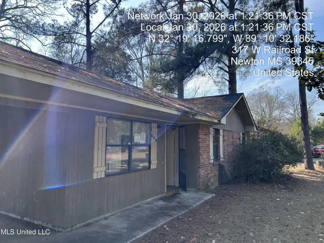 $39,300 | 317 West Railroad Street, Newton, MS 39345
