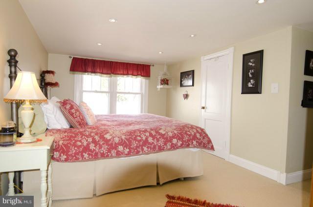 1525 North Glebe Road Arlington, VA 22207 - Photo 5 of 30 Bedroom (Master)