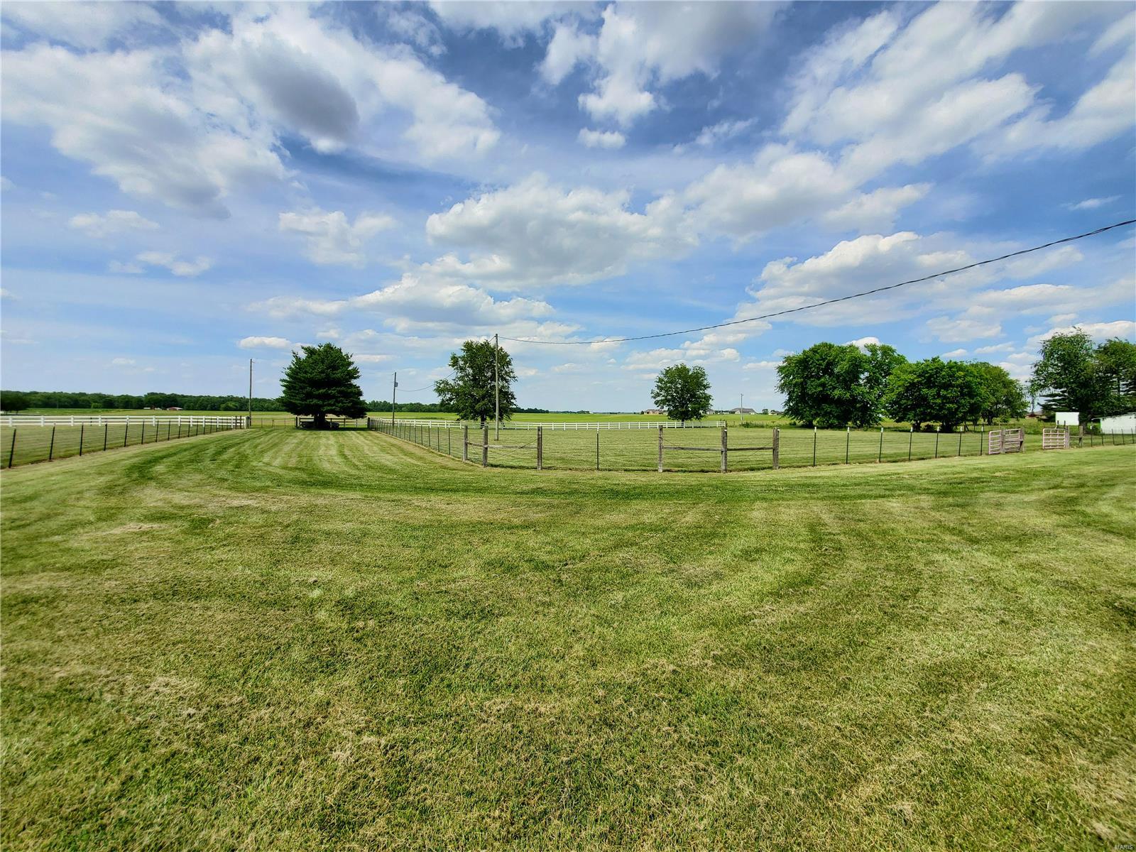 9616 Keck Road St. Jacob, IL 62281 - Photo 13 of 39
