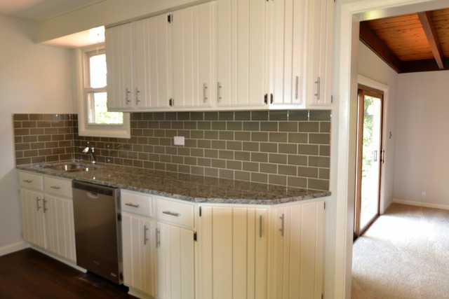 335 Shawnee Drive Carol Stream, IL 60188 - Photo 5 of 11