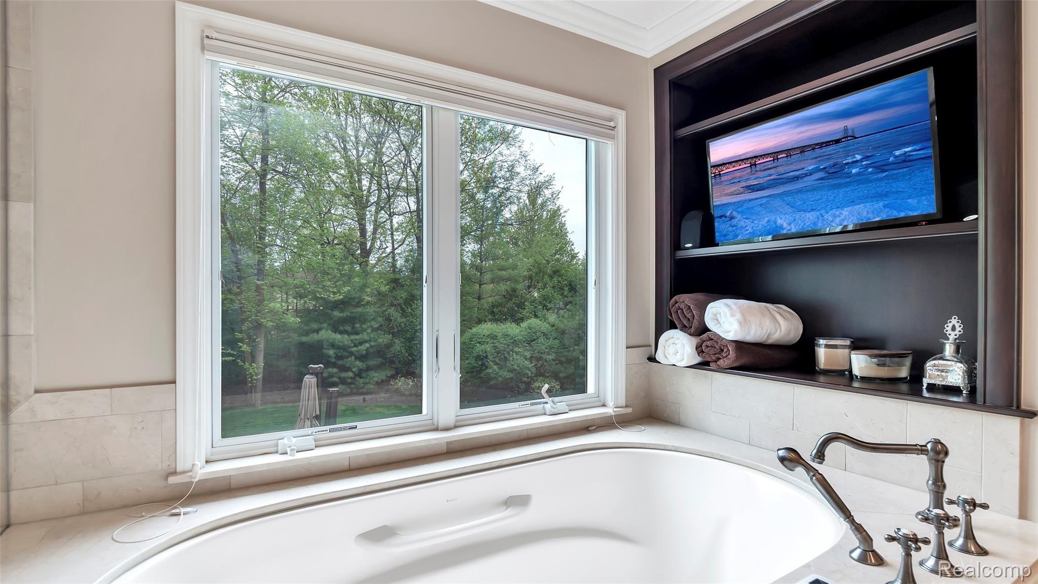 21559 Purlingbrook Road Novi, MI 48375 - Photo 30 of 56 21559-Purlingbrook-Rd-Novi-MI-48375-windowstill-30.jpg