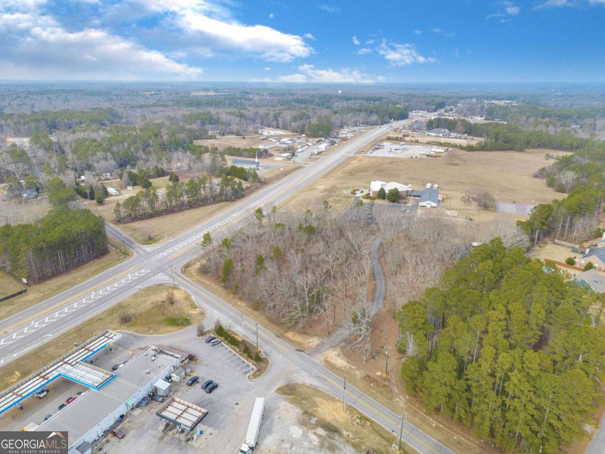 540-542 Harve Mathis Road Athens, GA 30646 - Photo 15 of 15 a view of a city