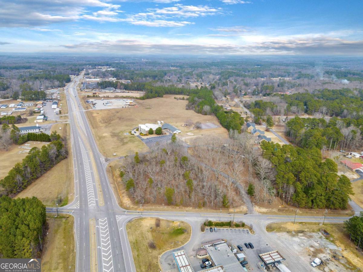 540-542 Harve Mathis Road Athens, GA 30646 - Photo 4 of 15 a view of a lake with a mountain