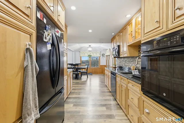 $435,000 | 119 Farview Avenue, Wolcott, CT 06716