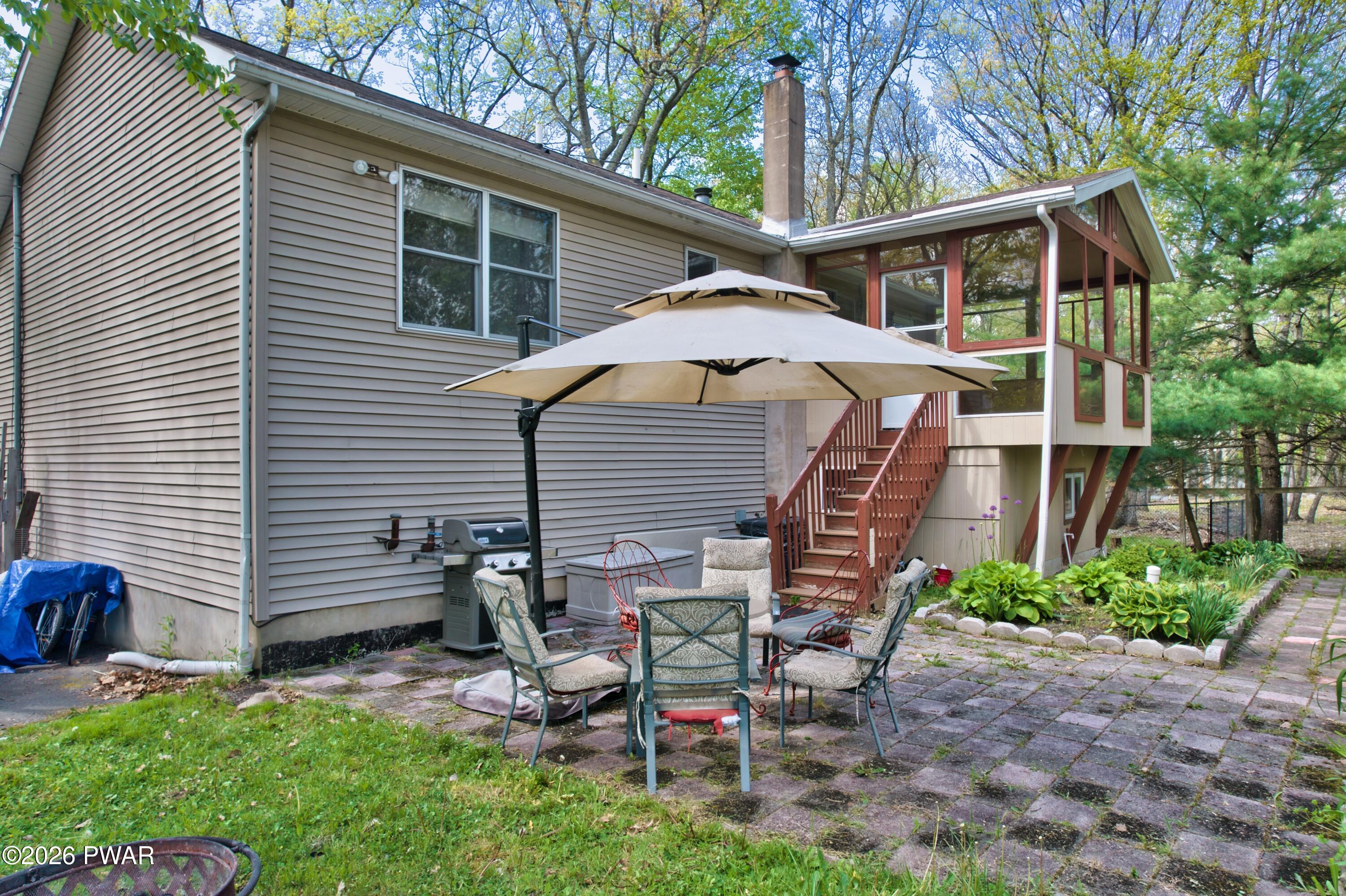 102 Autumn Road Dingmans Ferry, PA 18328 - Photo 32 of 44