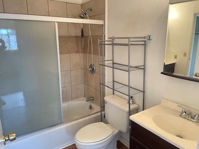 140 Uwapo Road, Unit 4204 Kihei, HI 96753 - Photo 8 of 12 a bathroom with a sink toilet and shower