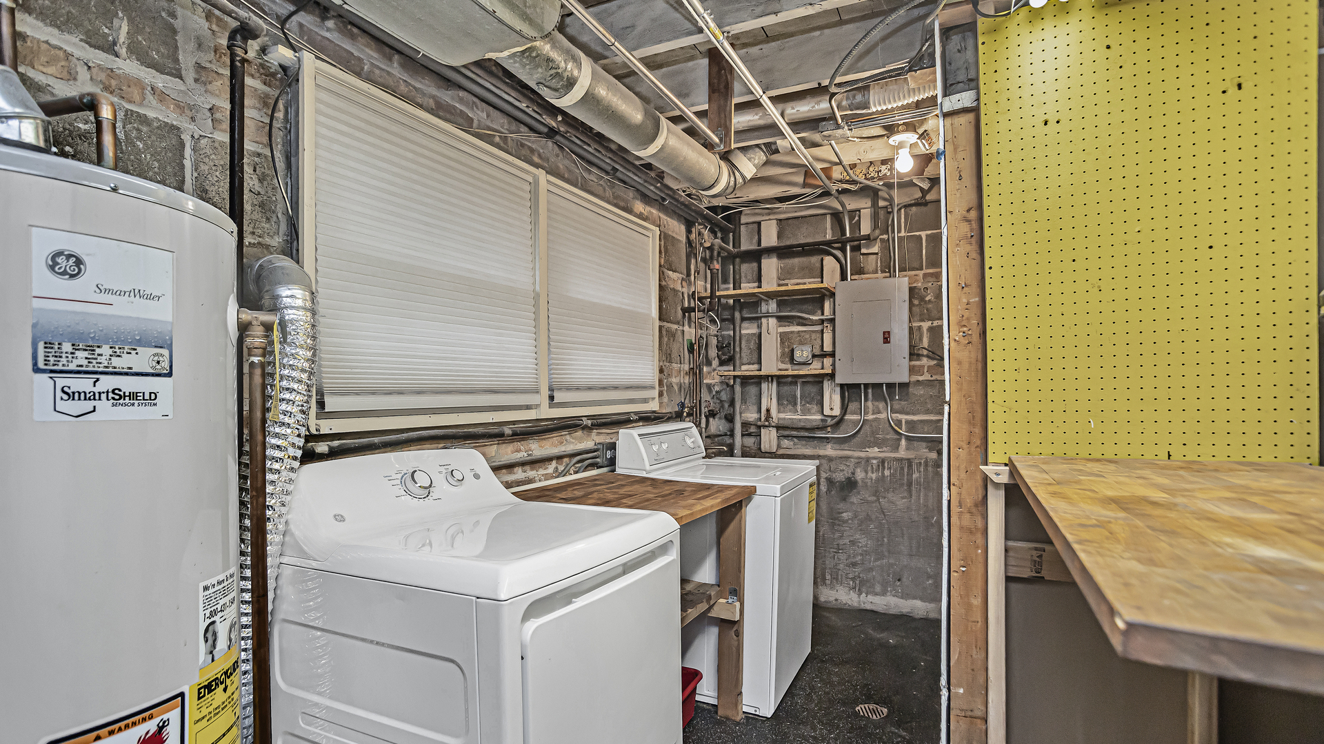 1355 Ridge Road Highland Park, IL 60035 - Photo 21 of 26 Gallery Image 21